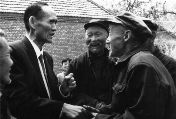 《谢谢了,我的家》苏芮首揭身世之谜 体育评述大咖詹俊曝「童年阴影」