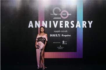 80后超人气歌手吉克隽逸