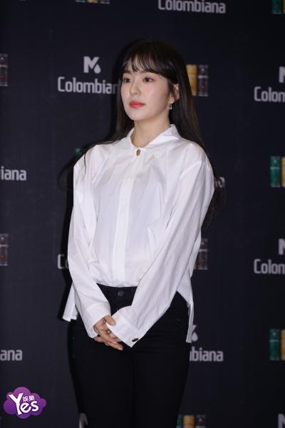 〈Yes 首尔现场〉RED VELVET队长Irene出席代言品牌签名会
