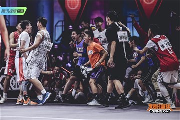 球员燃烧篮球信仰