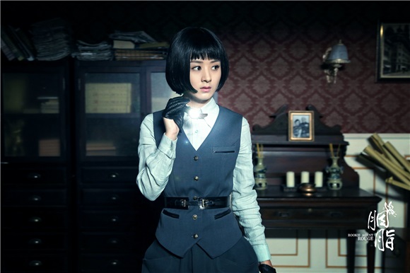 赵丽颖三剧上档火力齐开 暑期女王霸屏再来