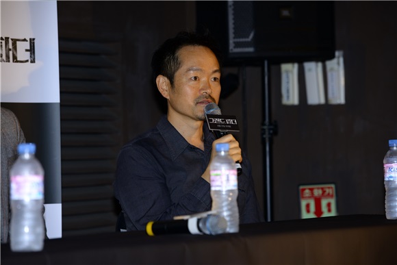 电影《Grand Father》媒体试映会 朴根滢、郑镇荣、高宝洁等人出席