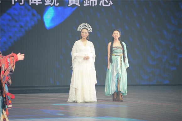郑嘉颖、谢天华、郑丹瑞、黎耀祥、谭耀文、吕良伟等出演舞台剧《风云5D音乐剧》