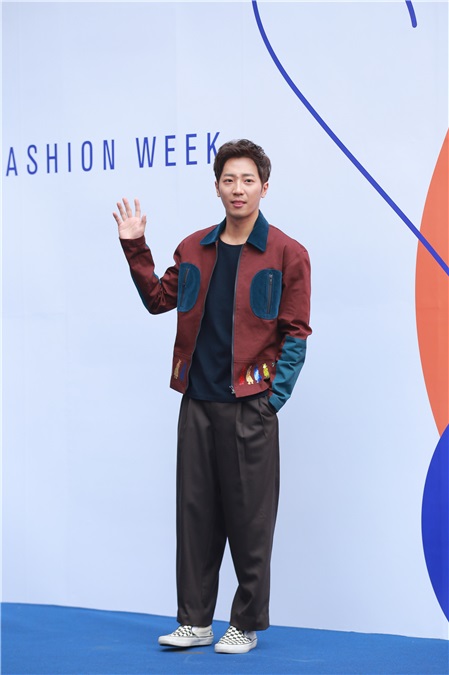 c jamm、NS允智、崔雄、吴尚津、金润雅、PAANTOM SINGER等出席2017 F/W首尔时装周活动