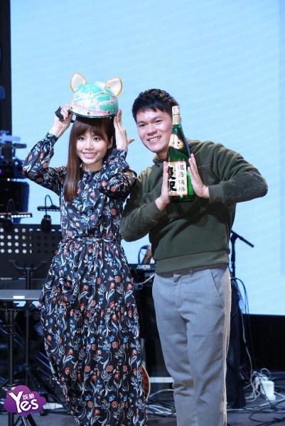 〈Yes 台北现场〉吴汶芳「我来自」演唱会彩排 舒米恩助阵同台合唱