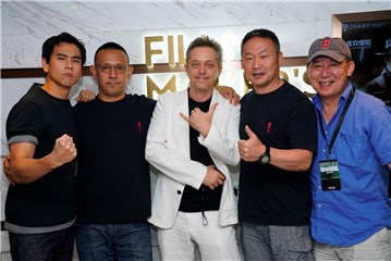 《邪不压正》主创为电影全国公映造势