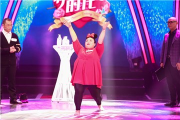 “米奇妈妈”做瑜伽
