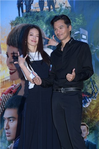 〈Yes香港现场〉冯德伦不排斥老婆舒淇拍亲密戏 用行动破除婚变传言
