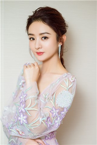 赵丽颖被曝不下车配合临检？ 工作室声明：恶意造谣