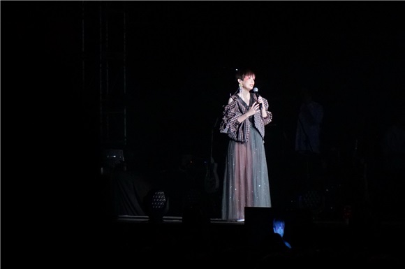 魏如萱在香港九展举办演唱会