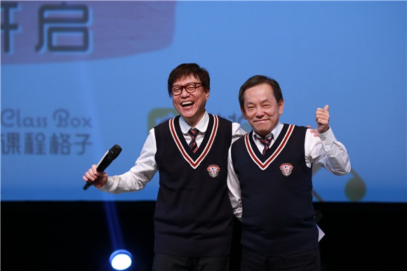 电影《闪光少女》春季大考 徐璐苦练扬琴获称赞