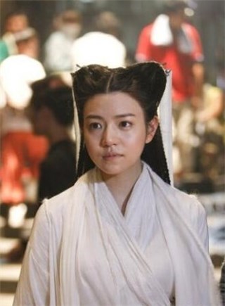 陈妍希应该向陈晓讨教 如何才能拥有尖下巴