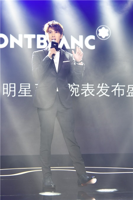 〈Yes上海现场〉杨洋一身穿气出席品牌大使公开活动