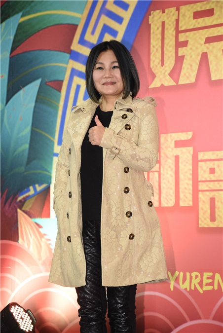 黄子佼、辛晓琪出席娱人制造新歌发布会