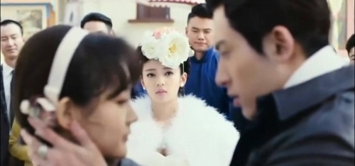 不玩宫斗也能撕!《半妖倾城》女二成「华妃接班人」
