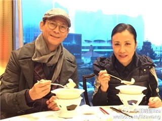 (郑少秋与汪明荃明天在马来西亚开唱 图/翻摄自汪明荃微博)