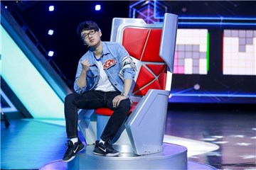 随着对方“交卷”,栾雨有些焦虑