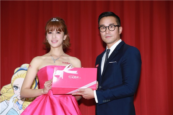 张孝全刘奕儿出席花漾美姬乐园派对