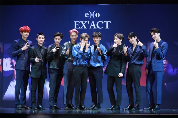 EXO《EX`ACT》回归记者会