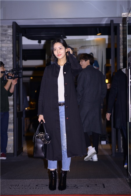 李东健、赵伦熙、显佑、李世英等出席《月桂树西装店的绅士们》终放宴