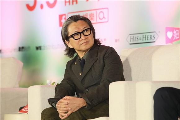 导演许宏宇、监制陈可辛、金城武、许月珍等出席电影《喜欢你》台北记者会