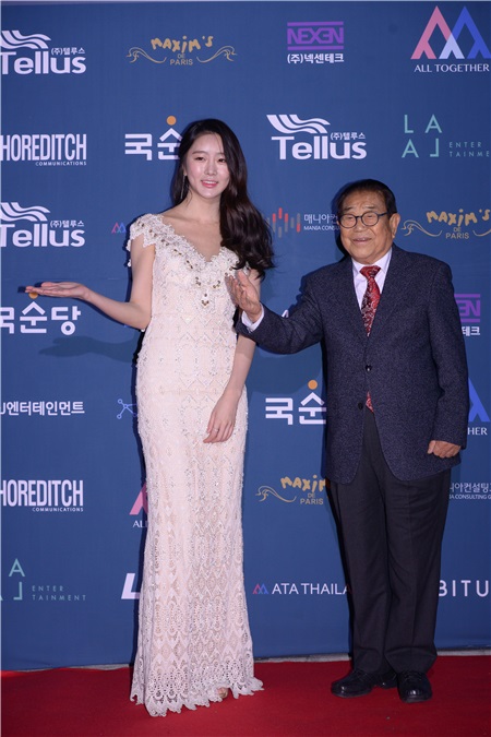 金宝城、金成洙等出席韩国All Together Asia Awards