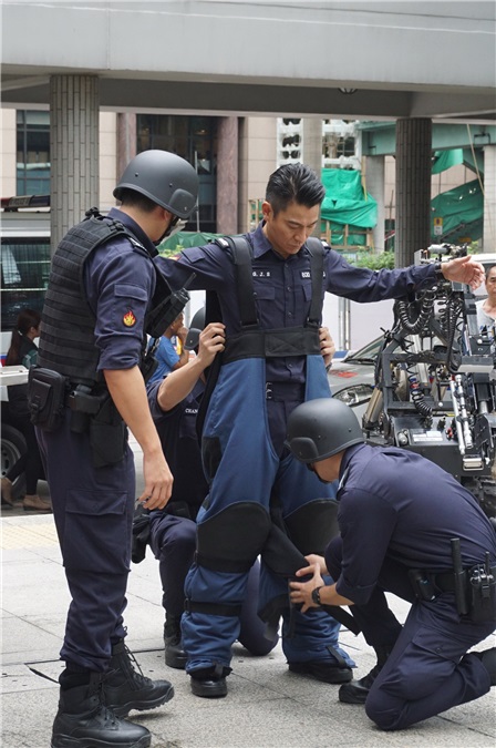 刘德华电影《拆弹专家》拍摄拆炸弹场面