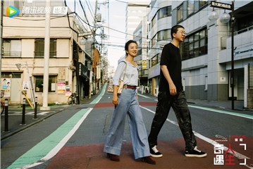 阿雅、李诞开启日本奇遇之旅