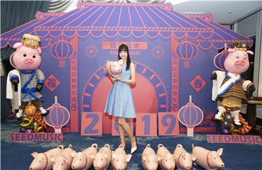 黑嘉嘉