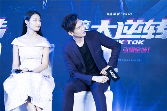 《惊天大逆转》全球首映 悬疑动作片新标杆领跑暑期档