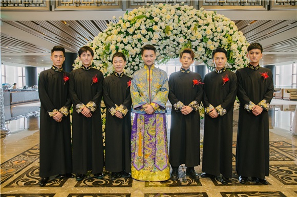 王茂蕾义气兄弟情 陈晓大婚当伴郎助阵