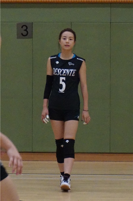邓丽欣(Stephy)排球队比赛