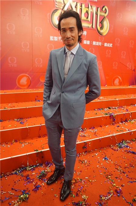 欧阳震华、田蕊妮、陈豪、张继聪和邵美琪等出席TVB50周年台庆剧《夸世代》今天在电视城举行拜神仪式