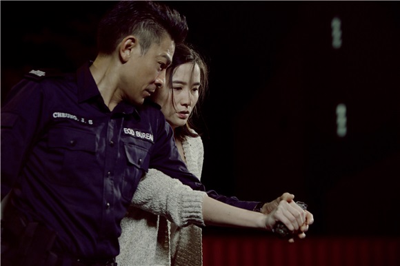 刘德华《拆弹专家》曝主题曲MV 致所有警察的情歌