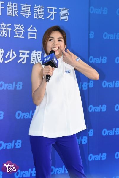 Ella陈嘉桦出席牙膏新品发表会&def分享牙龈保健秘诀