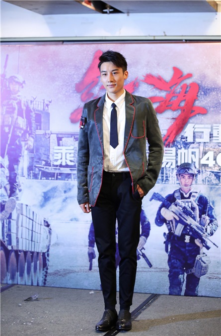 麦亨利现身《红海行动》香港首映 「最勇通讯兵庄羽」演绎不一样的「军人成长记」