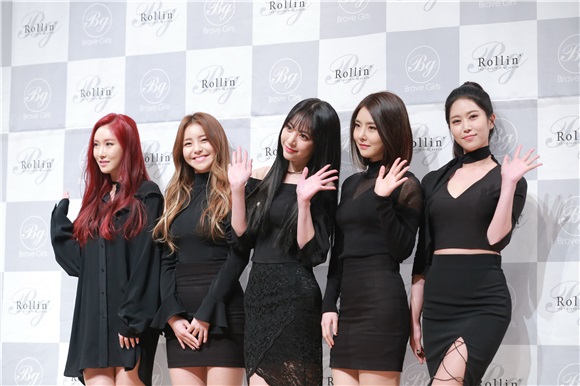 〈Yes首尔现场〉女团Brave Girls紧身劲装 完美曲线超诱人