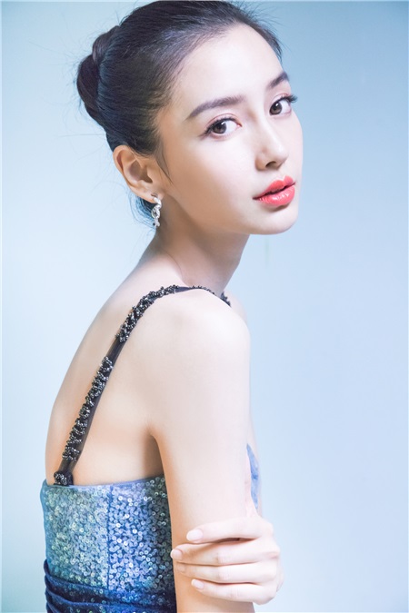 Angelababy杨幂刘诗诗 中国明星为何能成国际大牌代言人?