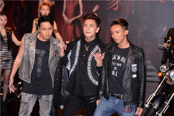 黄翠如、萧正楠、张继聪及黄宗泽等出席新剧《幕后玩家》宣传活动