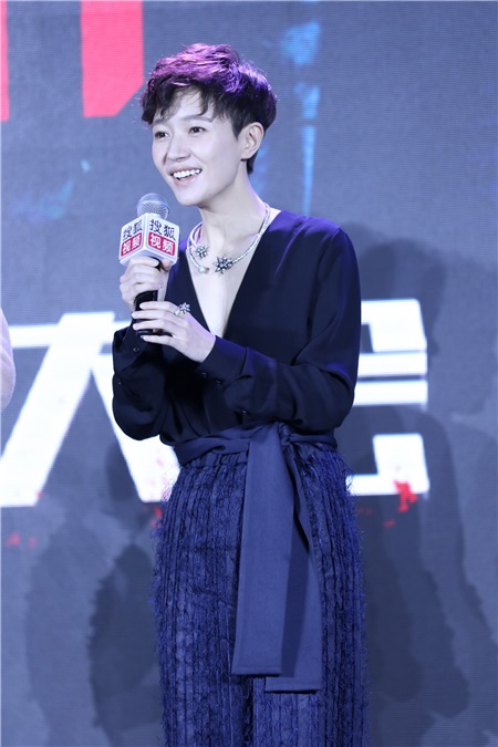 《法医秦明》点击破12亿 张若昀:每天会刷10遍
