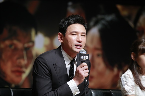 〈Yes首尔现场〉宋仲基自觉一开始不了解《军舰岛》 拍摄时间压力爆表