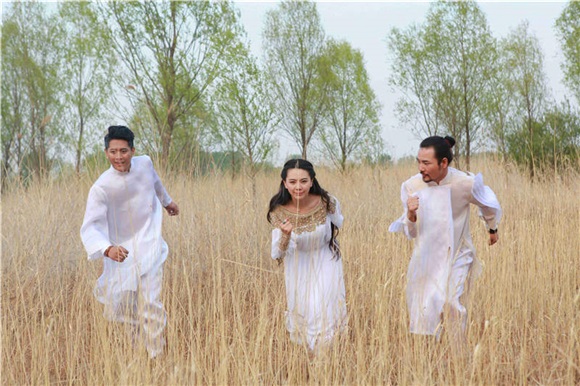 阿吉太推「LOVE.自然.Nature」环保主题写真