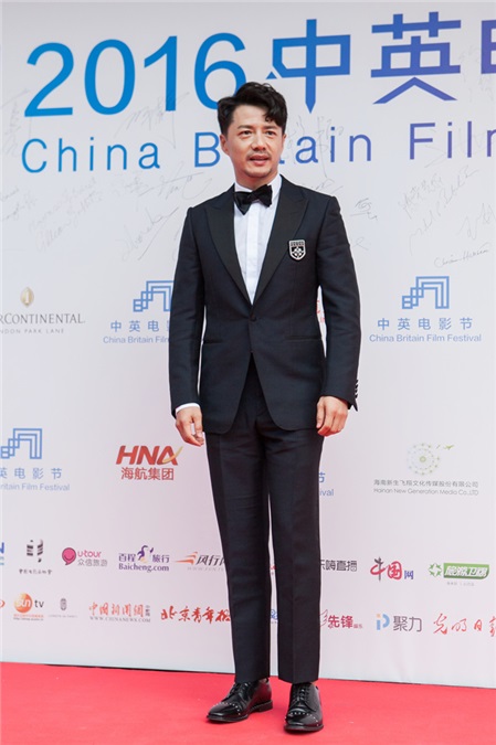 段奕宏凭《烈日灼心》三夺影帝 获中英电影节「最佳男演员」