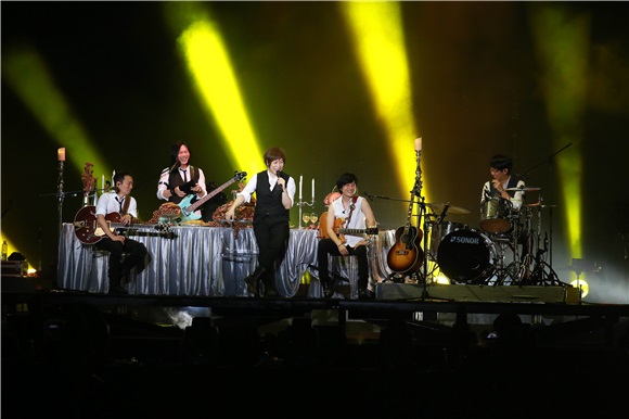 五月天《JUST ROCK IT 2016就是演唱会》台北站