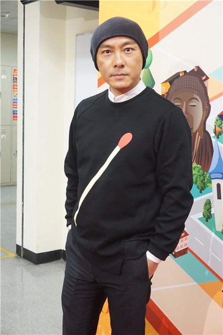 张卫健、许志安、苏永康等参加《我爱香港》进行录影