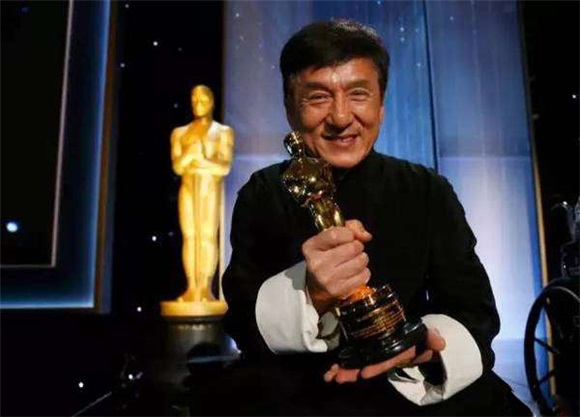 从成龙到甄子丹，为何中国的功夫明星备受好莱坞认可？
