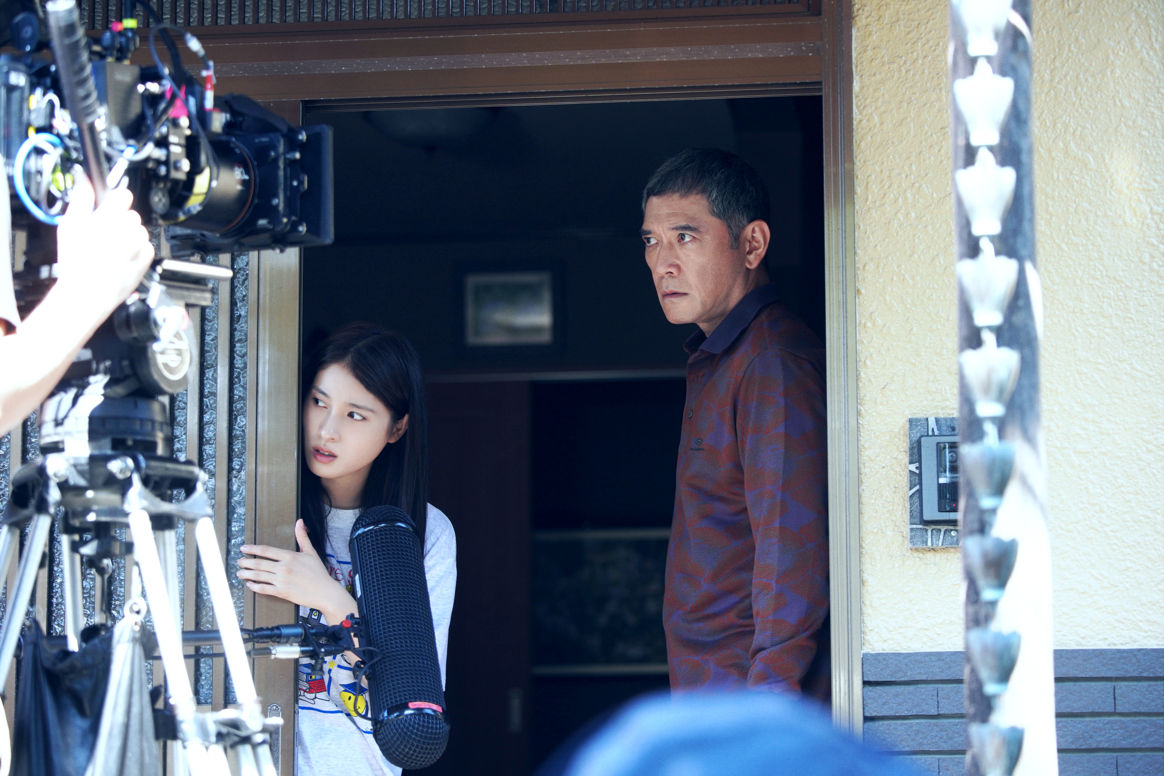 《完美配对谋杀案》昔日玉女齐藤由贵扮神秘关键角色　土屋太凤跟她同框直呼幸福