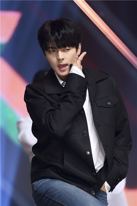 ArirangTV音乐节目「Simply K-Pop」第269集 组合ASTRO 、B.I.G 等亮相出演