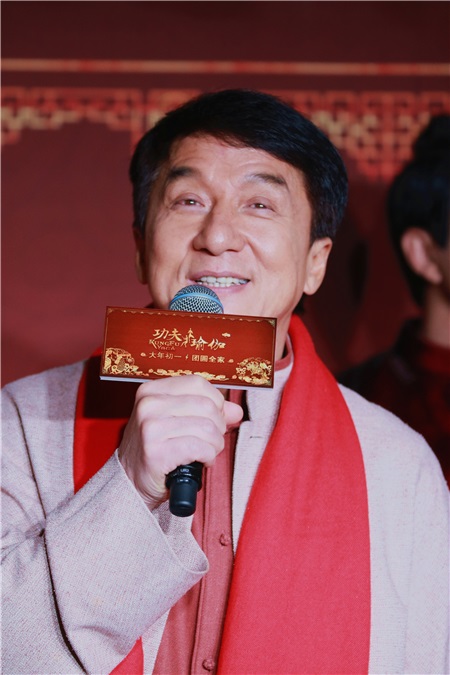 李治廷曝成龙添新伤,张艺兴拜托成龙「教玩命」