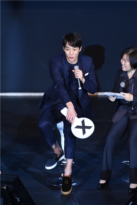 韩星金来元举办粉丝见面会